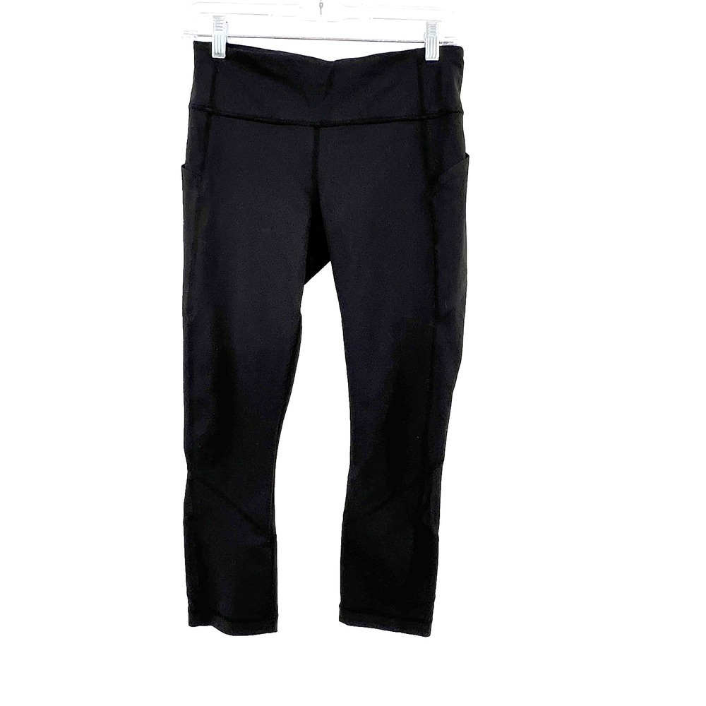 LULULEMON Women's Size 6 Pace Rival Crop 22" in Black Back Zipper & Leg Pockets